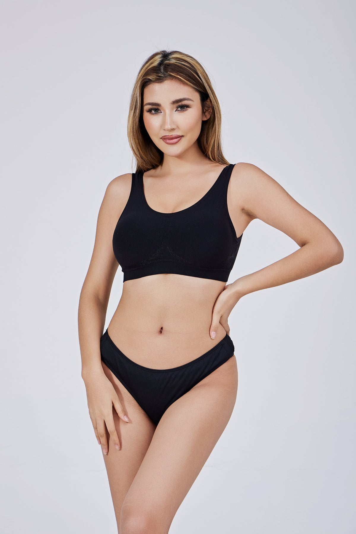 Liebelle Alice – hochwertige BHs - Bild 1