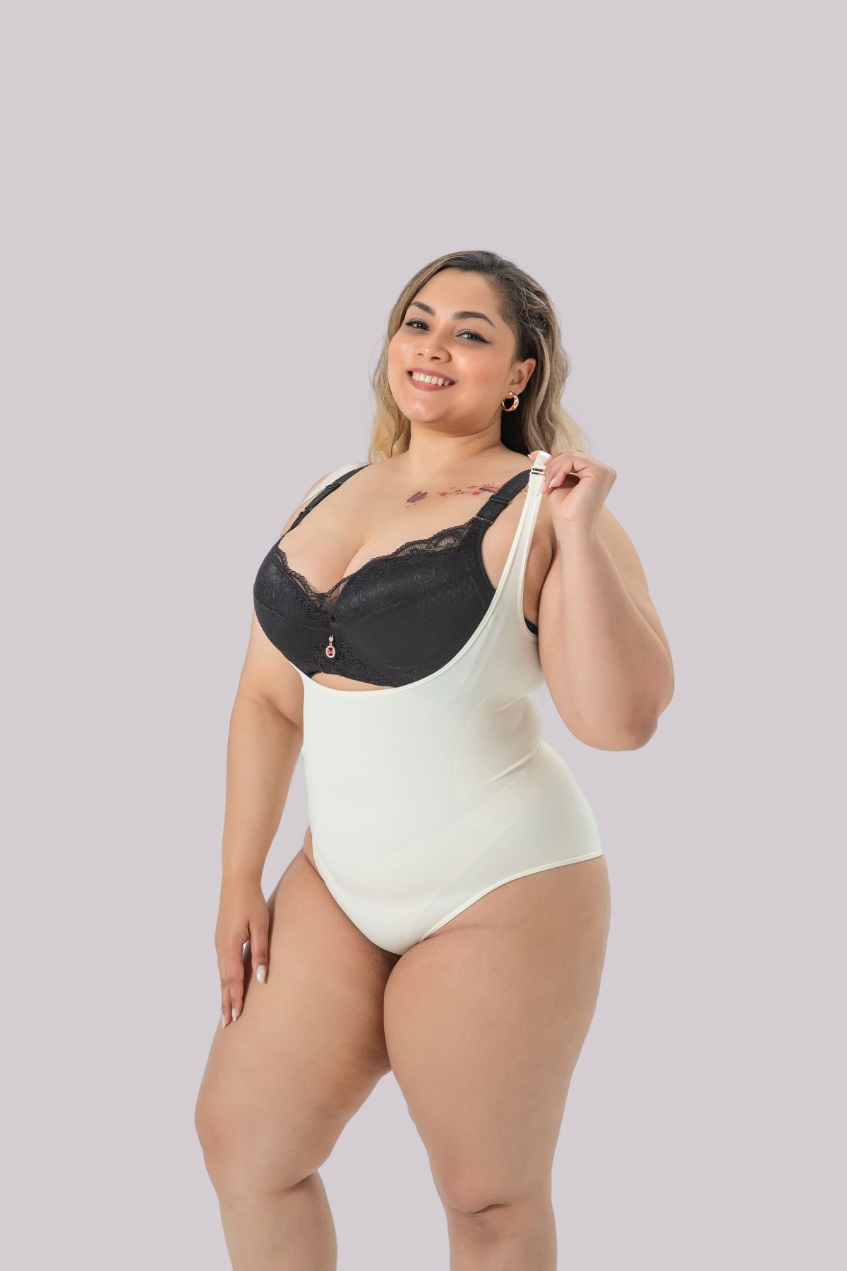 Liebelle Evy – figurformender Body - Bild 5