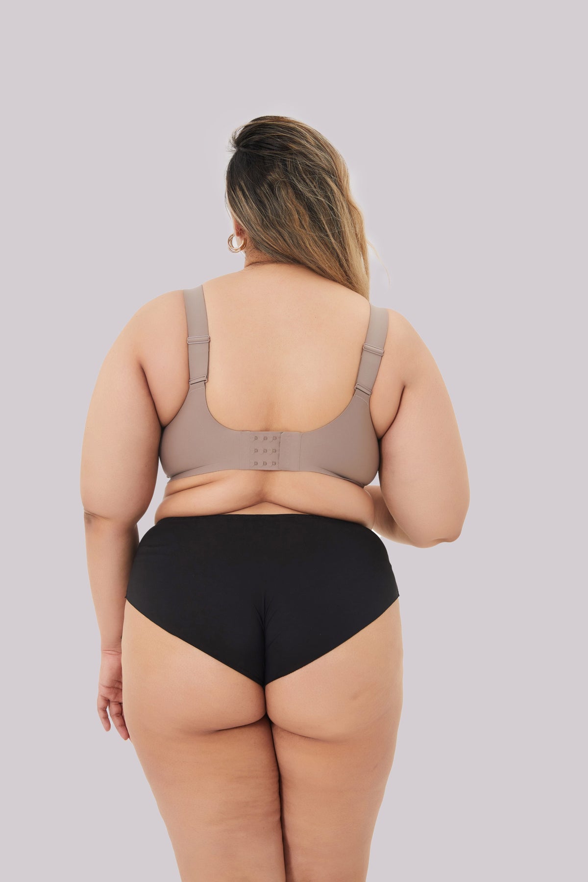 Liebelle Wohlfühlmodell – revolutionär bequeme BHs - Bild 15